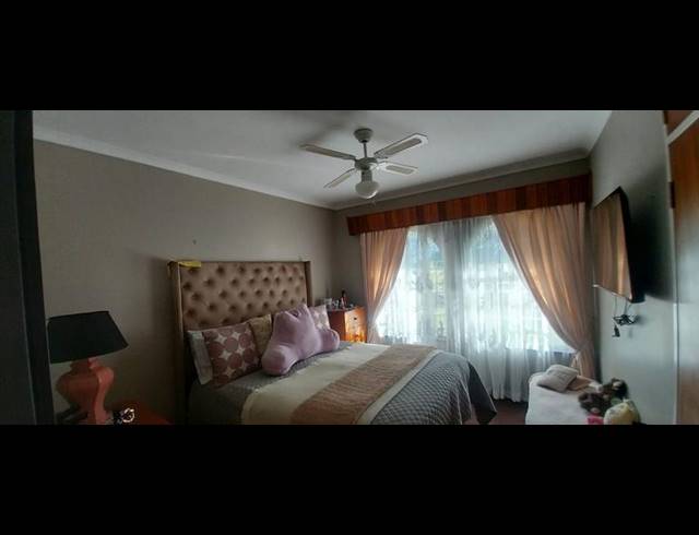 4 BEDROOM HOUSE FOR SALE IN DAWNVIEW